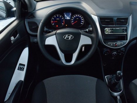 Панель приборов Hyundai Solaris: значки Панель приборов Hyundai Solaris: значки